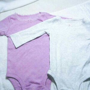 2pc Carter's long sleeve 3mo onesie set